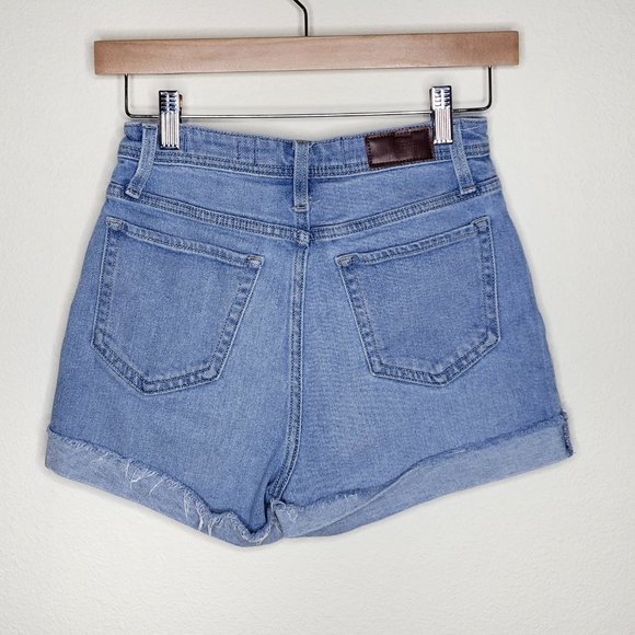 PICK 3 FOR $20 Hollister Ultra High-Rise Mom Short Button Fly Light Wash Size 1 - Picture 5 of 8
